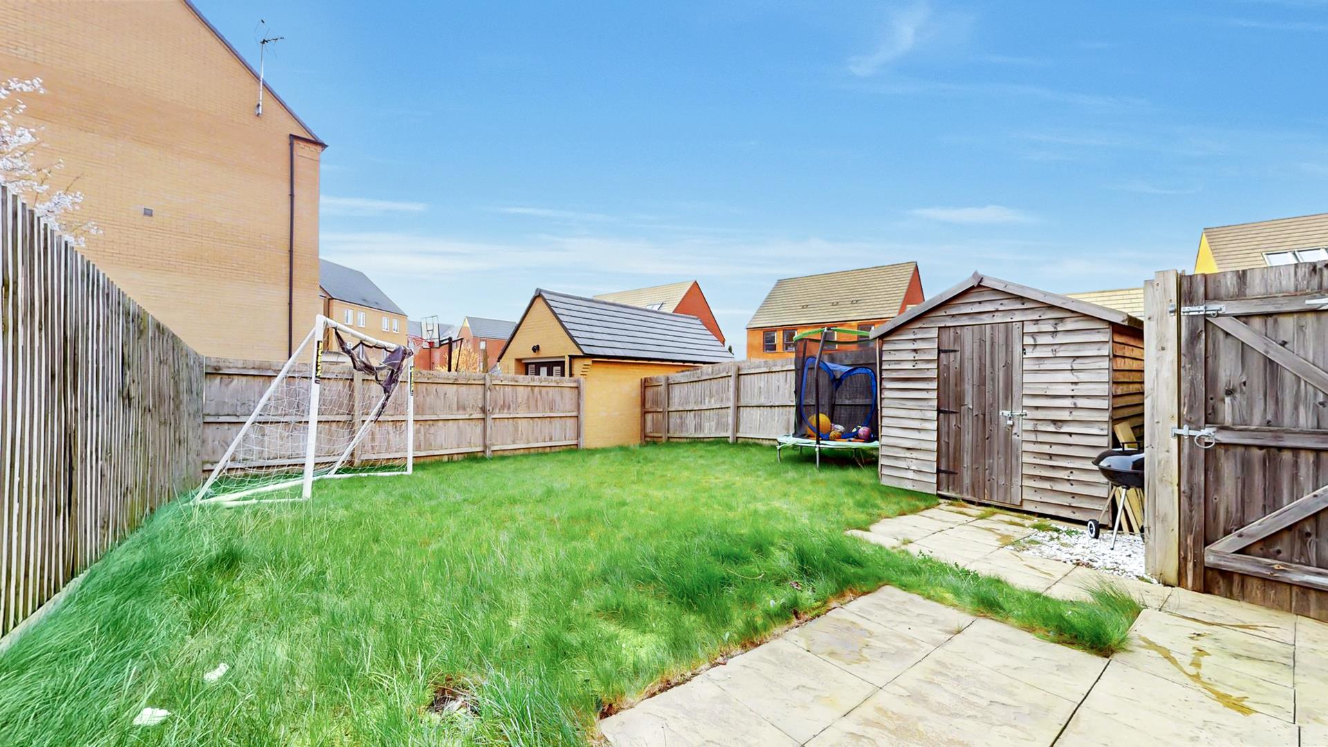 Courtenay Croft, Eagle Farm South, Milton Keynes